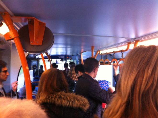 commute bus to haywards heath